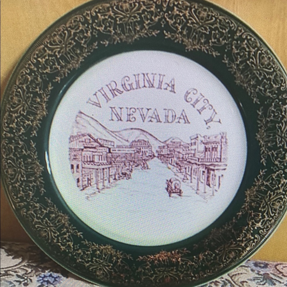Vintage Homer Laughlin Souvenir Plate